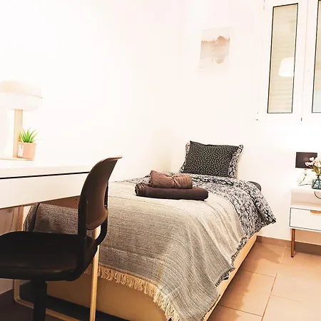 - Plaza Vila Madrid * Barcelona