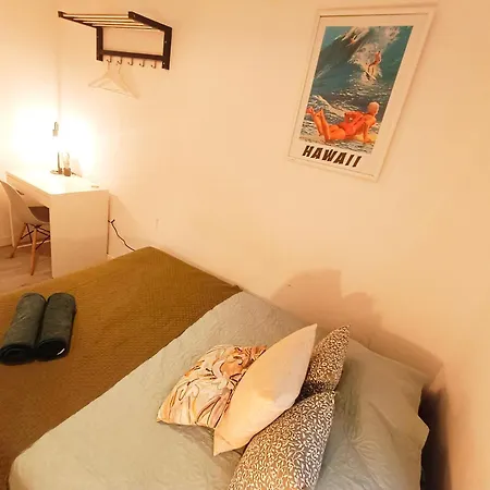 - Plaza Vila Madrid Hostel Barcelona